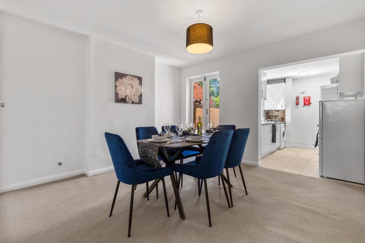 Nuneaton - Ideal 3 Bedroom, Wi-Fi Parking, Sleeps 6 - Jrr Stays Dış mekan fotoğraf
